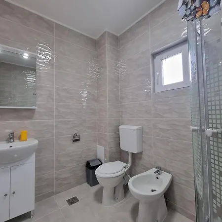 Edi Holiday home *
